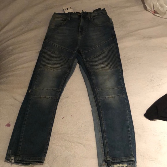 Zara Men’s 30 Ribbed Jeans - Picture 2 of 2